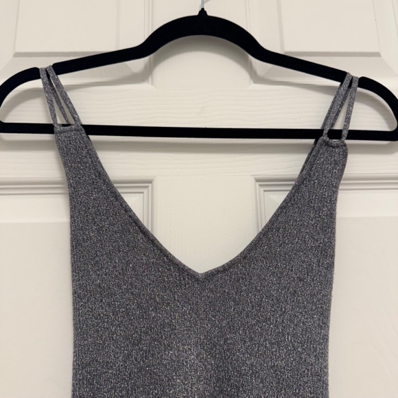 Silver Shimmery Metallic Ralph Lauren V-Neck Sweater Tank - Picture 2 of 5